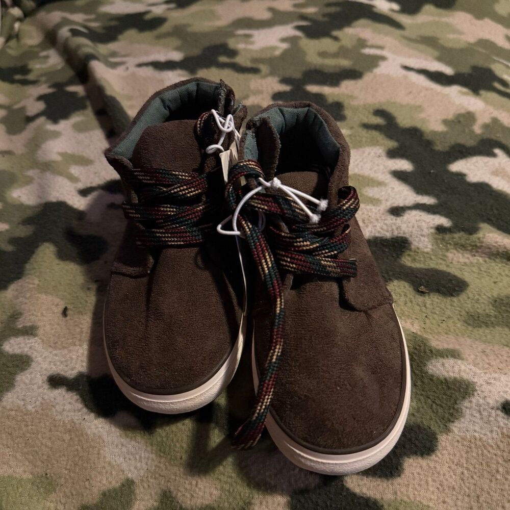Cat and Jack boys shoes size 9c